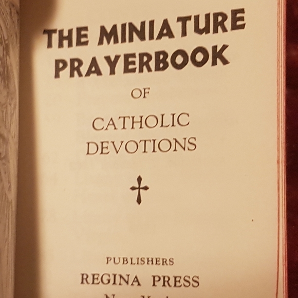ANTIQUE VINTAGE MINIATURE PRAYER BOOK BIBLE CATHOLIC DEVOTIONS 1929 LEATHER - Picture 15 of 16